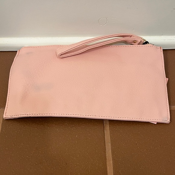 Juicy Couture Light Pink Heart Accent Wristlet - Picture 5 of 5
